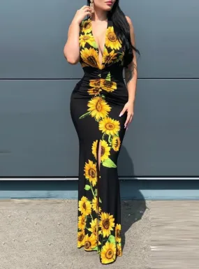 BerryBetty - Black Plunge Sunflower Print Slit Maxi Dress