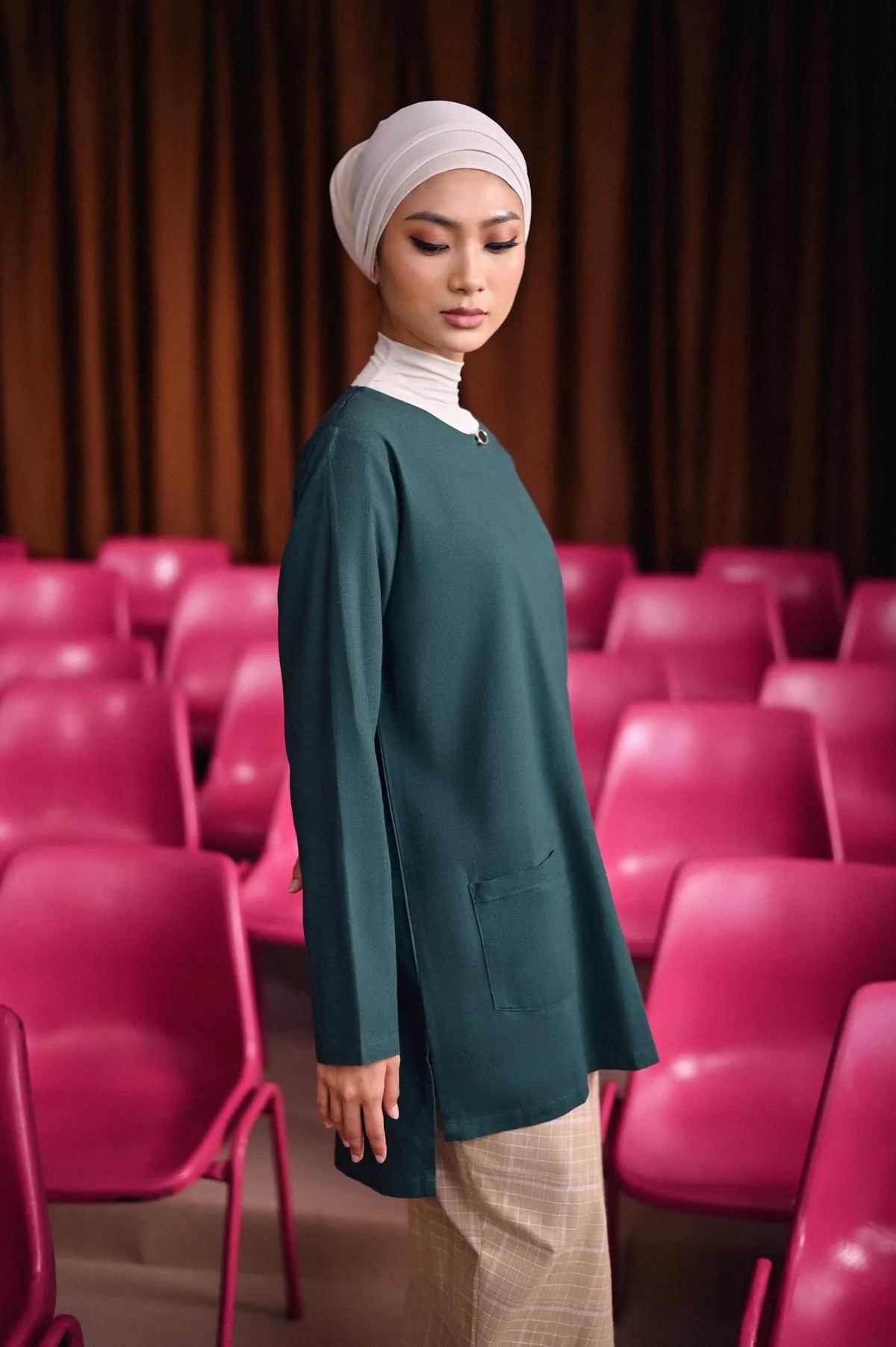 The Dulu Kita Women Kurti - Emerald Green