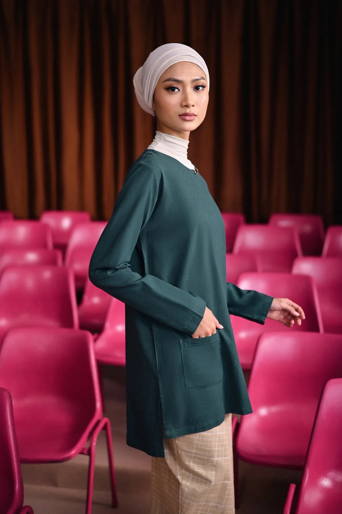 The Dulu Kita Women Kurti - Emerald Green