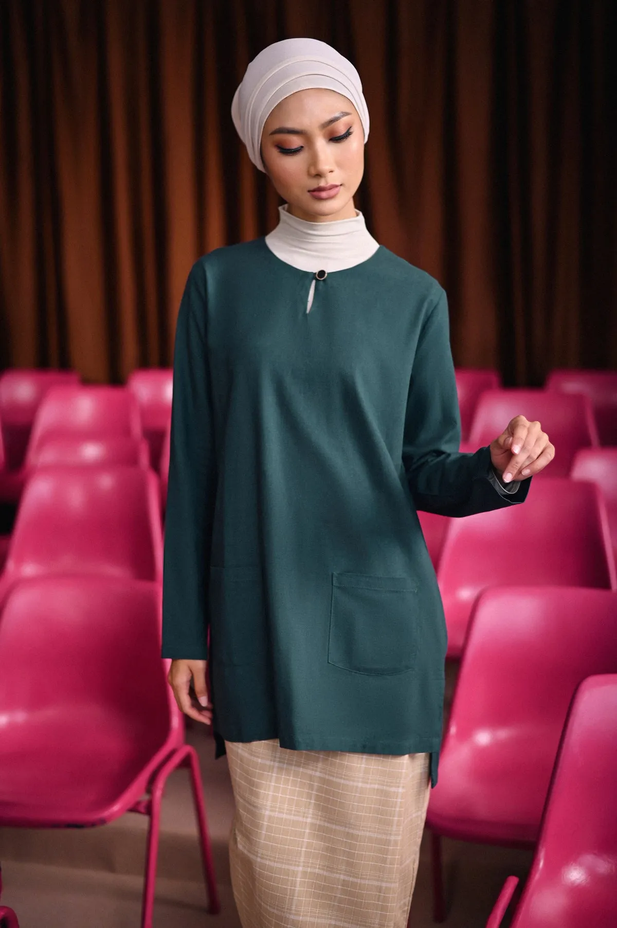 The Dulu Kita Women Kurti - Emerald Green