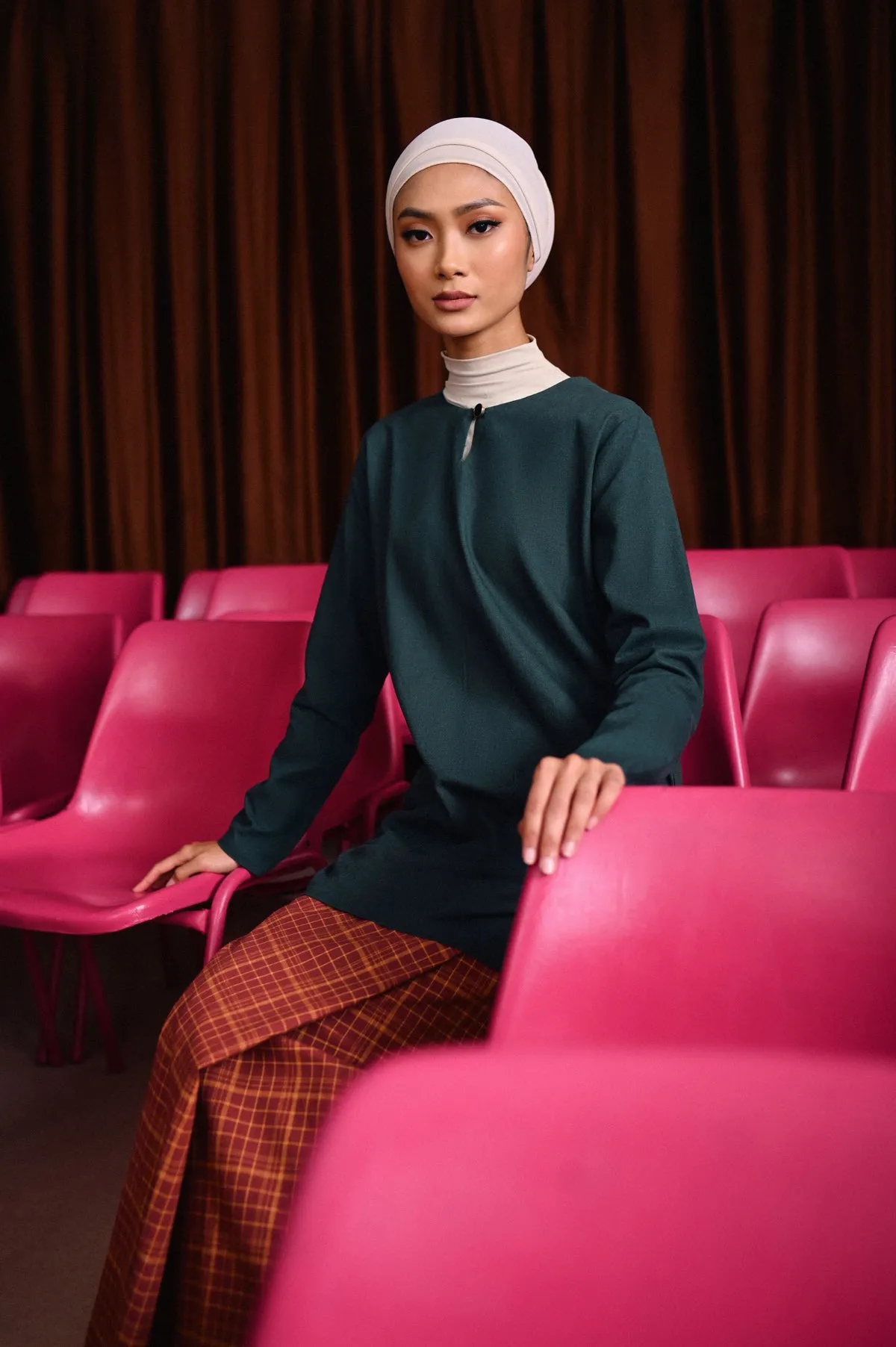 The Dulu Kita Women Kurti - Emerald Green