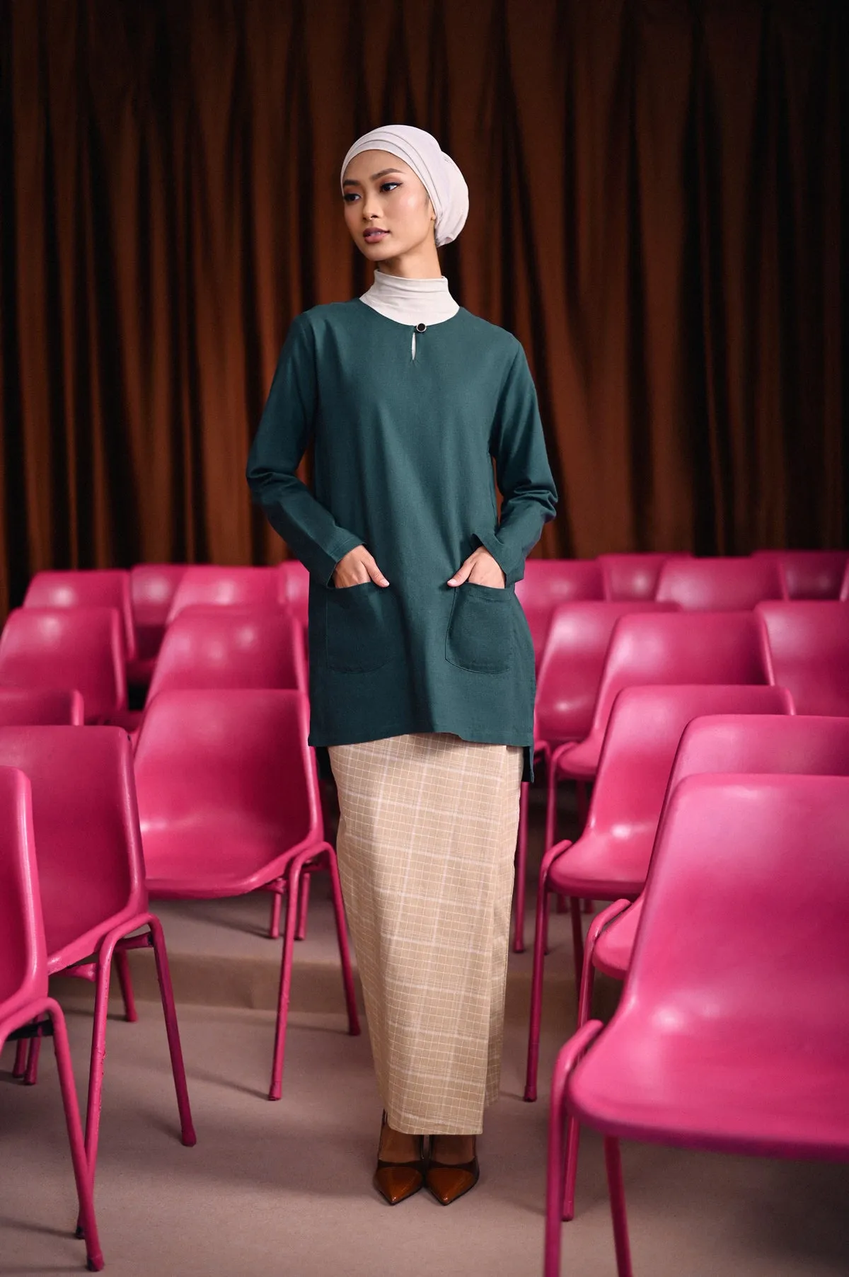 The Dulu Kita Women Kurti - Emerald Green